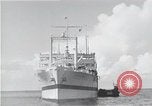 Standbild USS Ruhe AH-14 Peleliu Palau Inseln, 1945, aus Sekunde 38 historischem Filmmaterial Videoclip 65675061233