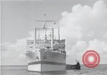 Standbild USS Ruhe AH-14 Peleliu Palau Inseln, 1945, aus Sekunde 40 historischem Filmmaterial Videoclip 65675061233