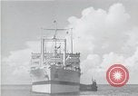 Standbild USS Ruhe AH-14 Peleliu Palau Inseln, 1945, aus Sekunde 42 historischem Filmmaterial Videoclip 65675061233