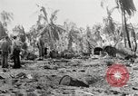 Standbild USA Soldaten Enewetak Atoll Marshall Inseln, 1944, aus Sekunde 6 historischem Filmmaterial Videoclip 65675061235