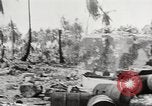 Standbild USA Soldaten Enewetak Atoll Marshall Inseln, 1944, aus Sekunde 9 historischem Filmmaterial Videoclip 65675061235