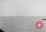 Image Bombardements navals d'Enewetak D'Enewetak Atoll Iles Marshall, 1944, de la seconde 15 séquences d'archives historiques vidéo 65675061236