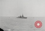 Image Bombardements navals d'Enewetak D'Enewetak Atoll Iles Marshall, 1944, de la seconde 27 séquences d'archives historiques vidéo 65675061236