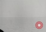 Image Bombardements navals d'Enewetak D'Enewetak Atoll Iles Marshall, 1944, de la seconde 37 séquences d'archives historiques vidéo 65675061236