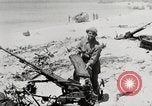 Standbild USA Soldaten Enewetak Atoll Marshall Inseln, 1944, aus Sekunde 19 historischem Filmmaterial Videoclip 65675061239