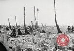 Immagine di Eniwetok dopo la sua cattura da parte delle forze statunitensi Eniwetok atollo delle Isole Marshall, 1944, secondo 48 filmato di repertorio 65675061240
