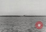 Image États-Unis Task Force d'Enewetak Atoll Iles Marshall, 1944, de la seconde 7 séquences d'archives historiques vidéo 65675061242