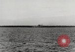 Image États-Unis Task Force d'Enewetak Atoll Iles Marshall, 1944, de la seconde 8 séquences d'archives historiques vidéo 65675061242
