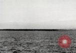 Image États-Unis Task Force d'Enewetak Atoll Iles Marshall, 1944, de la seconde 28 séquences d'archives historiques vidéo 65675061242
