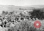 Standbild US-Truppen nehmen Montfaucon Hill Frankreich, 1918, aus Sekunde 32 historischem Filmmaterial Videoclip 65675061251