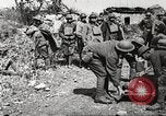 Standbild US-Truppen nehmen Montfaucon Hill Frankreich, 1918, aus Sekunde 43 historischem Filmmaterial Videoclip 65675061251