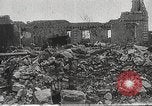 Image village ruiné Maricourt village France, 1916, de la seconde 7 séquences d'archives historiques vidéo 65675061258