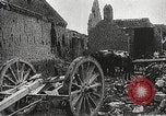 Image village ruiné Maricourt village France, 1916, de la seconde 12 séquences d'archives historiques vidéo 65675061258