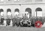 Image Cérémonie de reconnaissance français aux Invalides Paris France, 1924, de la seconde 4 séquences d'archives historiques vidéo 65675061274