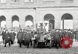 Image Cérémonie de reconnaissance français aux Invalides Paris France, 1924, de la seconde 5 séquences d'archives historiques vidéo 65675061274