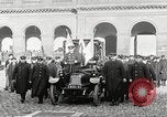 Image Cérémonie de reconnaissance français aux Invalides Paris France, 1924, de la seconde 7 séquences d'archives historiques vidéo 65675061274