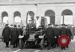 Image Cérémonie de reconnaissance français aux Invalides Paris France, 1924, de la seconde 8 séquences d'archives historiques vidéo 65675061274
