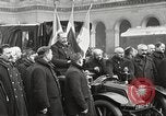 Image Cérémonie de reconnaissance français aux Invalides Paris France, 1924, de la seconde 16 séquences d'archives historiques vidéo 65675061274