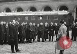 Image Cérémonie de reconnaissance français aux Invalides Paris France, 1924, de la seconde 26 séquences d'archives historiques vidéo 65675061274