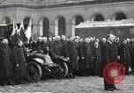 Image Cérémonie de reconnaissance français aux Invalides Paris France, 1924, de la seconde 36 séquences d'archives historiques vidéo 65675061274