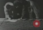 Image des officiers des Etats-Unis Normandie France, 1944, de la seconde 11 séquences d'archives historiques vidéo 65675061277