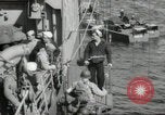 Image les forces américaines le débarquement sur les plages de Normandie le jour J France, 1944, de la seconde 26 séquences d'archives historiques vidéo 65675061279