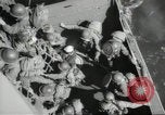 Image les forces américaines le débarquement sur les plages de Normandie le jour J France, 1944, de la seconde 41 séquences d'archives historiques vidéo 65675061279