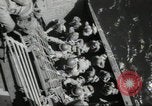 Image péniches de débarquement des États-Unis France, 1944, de la seconde 3 séquences d'archives historiques vidéo 65675061280