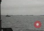 Image péniches de débarquement des États-Unis France, 1944, de la seconde 42 séquences d'archives historiques vidéo 65675061280