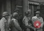 Immagine di Soldati statunitensi Cherbourg Normandia Francia, 1944, secondo 19 filmato di repertorio 65675061283