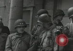 Immagine di Soldati statunitensi Cherbourg Normandia Francia, 1944, secondo 32 filmato di repertorio 65675061283