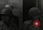 Immagine di Soldati statunitensi Cherbourg Normandia Francia, 1944, secondo 41 filmato di repertorio 65675061283