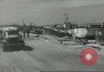 Immagine di Allied Landing Craft Normandia Francia, 1944, secondo 44 filmato di repertorio 65675061285