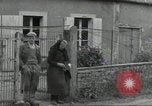 Immagine di Soldati statunitensi Colleville-sur-Mer Normandia Francia, 1944, secondo 15 filmato di repertorio 65675061288