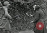 Immagine di Soldati statunitensi Colleville-sur-Mer Normandia Francia, 1944, secondo 26 filmato di repertorio 65675061288