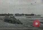 Immagine di Soldati statunitensi Colleville-sur-Mer Normandia Francia, 1944, secondo 13 filmato di repertorio 65675061289