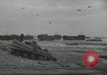 Immagine di Soldati statunitensi Colleville-sur-Mer Normandia Francia, 1944, secondo 14 filmato di repertorio 65675061289