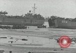 Immagine di Soldati statunitensi Colleville-sur-Mer Normandia Francia, 1944, secondo 19 filmato di repertorio 65675061289