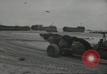 Immagine di Soldati statunitensi Colleville-sur-Mer Normandia Francia, 1944, secondo 33 filmato di repertorio 65675061289