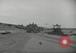 Immagine di Soldati statunitensi Colleville-sur-Mer Normandia Francia, 1944, secondo 42 filmato di repertorio 65675061289