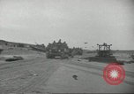 Immagine di Soldati statunitensi Colleville-sur-Mer Normandia Francia, 1944, secondo 43 filmato di repertorio 65675061289