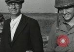 Immagine di Soldati statunitensi Colleville-sur-Mer Normandia Francia, 1944, secondo 14 filmato di repertorio 65675061290