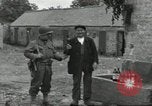 Immagine di Soldati statunitensi Colleville-sur-Mer Normandia Francia, 1944, secondo 34 filmato di repertorio 65675061290