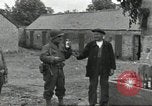 Immagine di Soldati statunitensi Colleville-sur-Mer Normandia Francia, 1944, secondo 37 filmato di repertorio 65675061290
