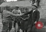 Immagine di Soldati statunitensi Colleville-sur-Mer Normandia Francia, 1944, secondo 44 filmato di repertorio 65675061290