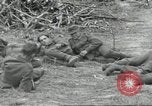 Standbild USA Soldaten Colleville-sur-Mer Normandie Frankreich, 1944, aus Sekunde 36 historischem Filmmaterial Videoclip 65675061291