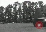 Standbild Franzosen Eterville Frankreich, 1944, aus Sekunde 22 historischem Filmmaterial Videoclip 65675061292
