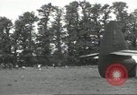 Standbild Franzosen Eterville Frankreich, 1944, aus Sekunde 28 historischem Filmmaterial Videoclip 65675061292