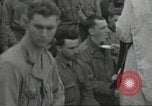 Immagine di D-Day cerimonia di sepoltura Colleville-sur-Mer Normandia Francia, 1944, secondo 11 filmato di repertorio 65675061293