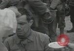 Immagine di D-Day cerimonia di sepoltura Colleville-sur-Mer Normandia Francia, 1944, secondo 19 filmato di repertorio 65675061293